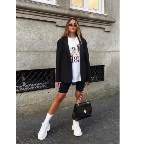 NWT! Black One-Button Blazer - Picture 7 of 15